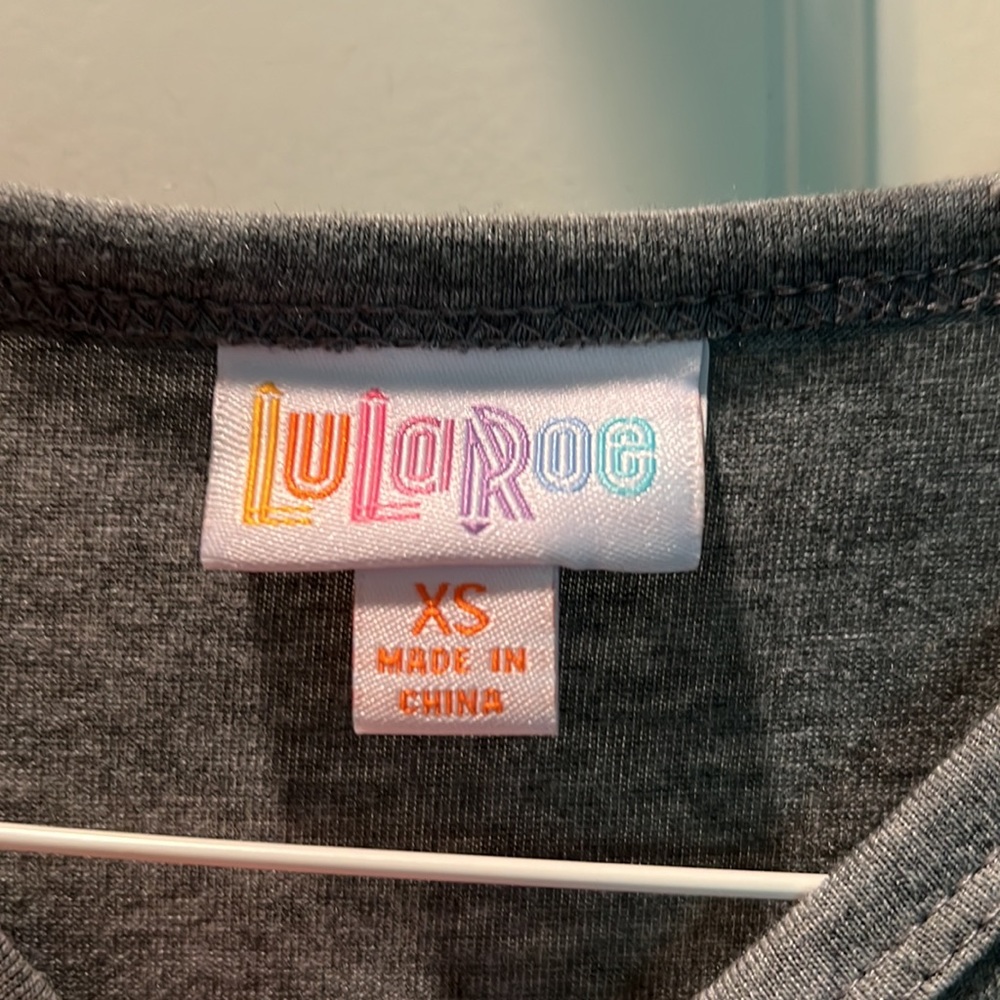 Womens Lularoe XS Randy Raglan tee. - Picture 3 of 7